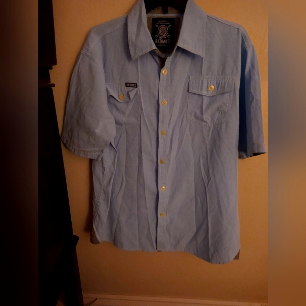 Men's shirt